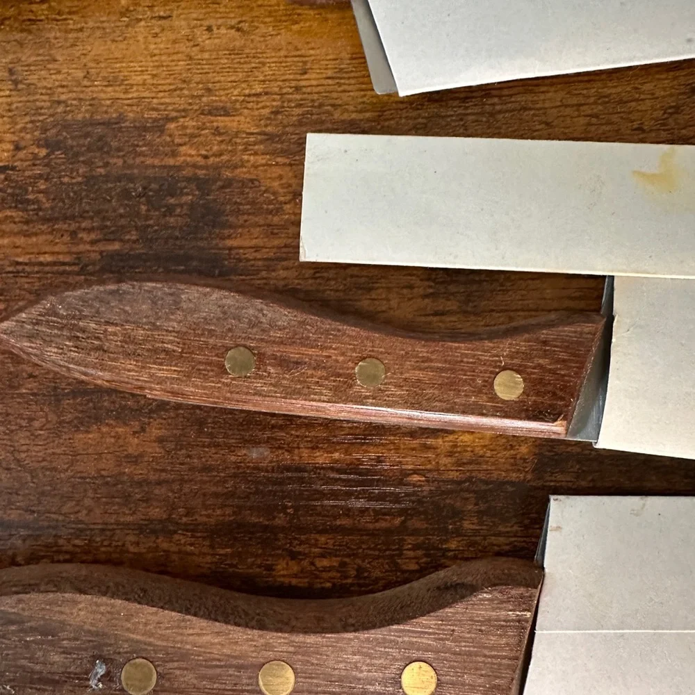 Vintage 5pc Gourmet Knife Set Teakwood Handles Hardwood Rack Taiwan Steel NIB